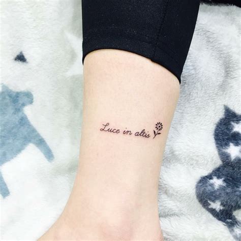 tatuajes femeninos delicados|tatuajes de mujer elegantes.